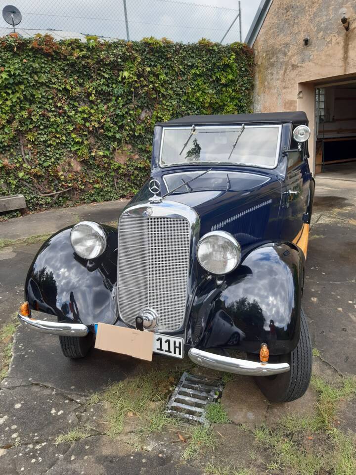 Imagen 2/7 de Mercedes-Benz 170 V Cabriolet B (1939)