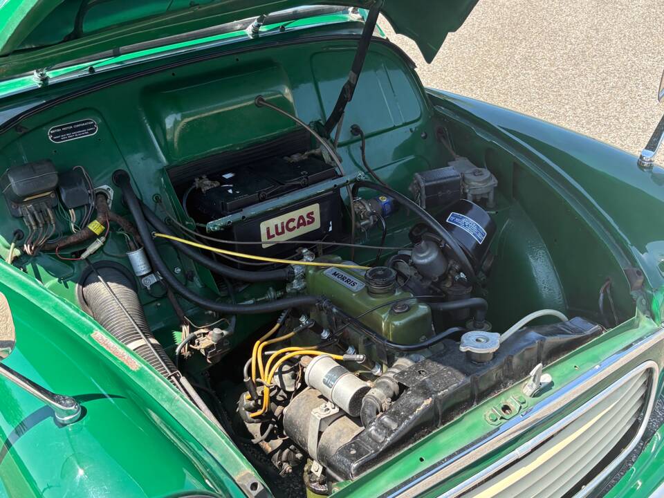 Image 9/16 of Morris Minor 1000 Traveller (1969)