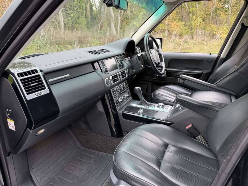Bild 48/50 von Land Rover Range Rover Vogue TDV8 (2008)