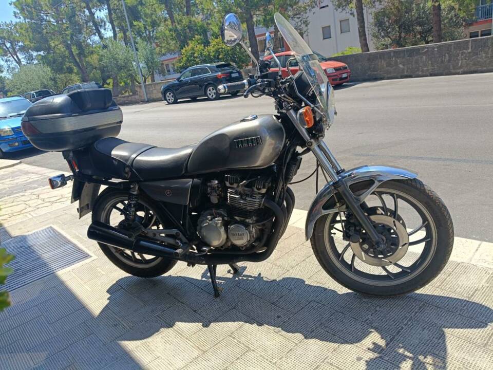 Image 13/37 of Yamaha XZ 550 (1985)