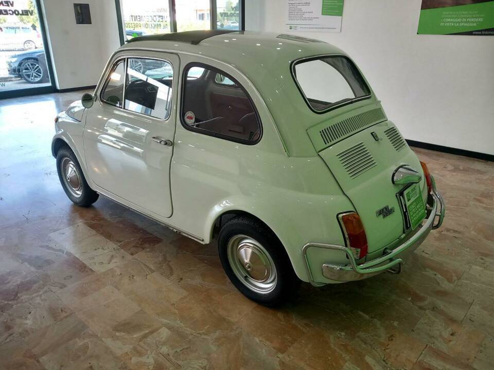 Image 7/10 of FIAT 500 L (1971)