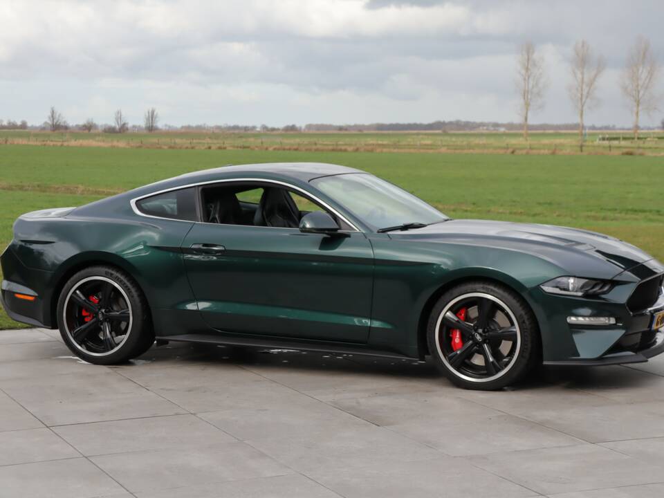 Immagine 23/50 di Ford Mustang GT 5.0 V8 Fastback (2019)