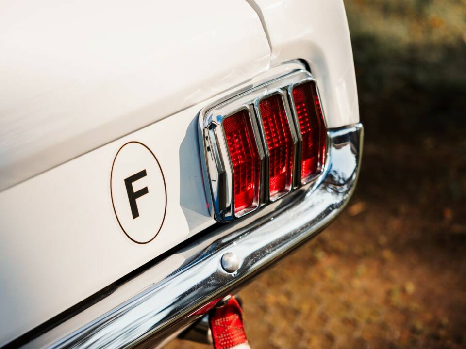 Image 10/20 of Ford Mustang Notchback (1965)