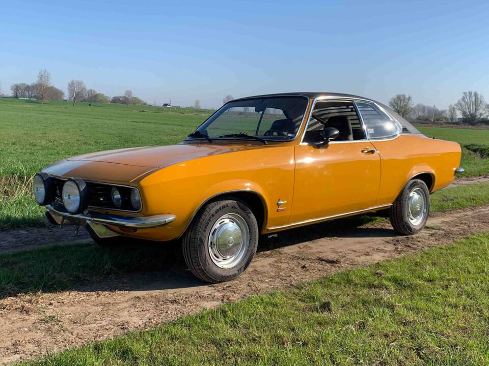 Image 3/6 of Opel Manta 1900 S (1971)