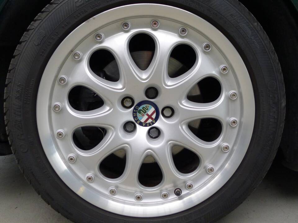 Image 36/42 of Alfa Romeo Spider 3.0 V6 12V (1997)