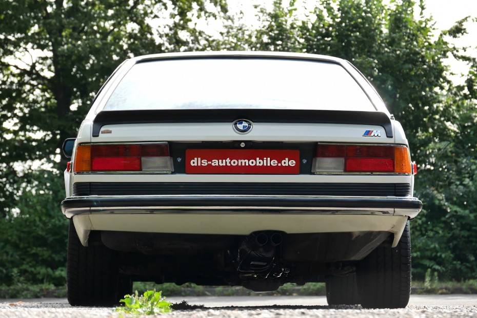 Bild 5/31 von BMW M 635 CSi (1985)