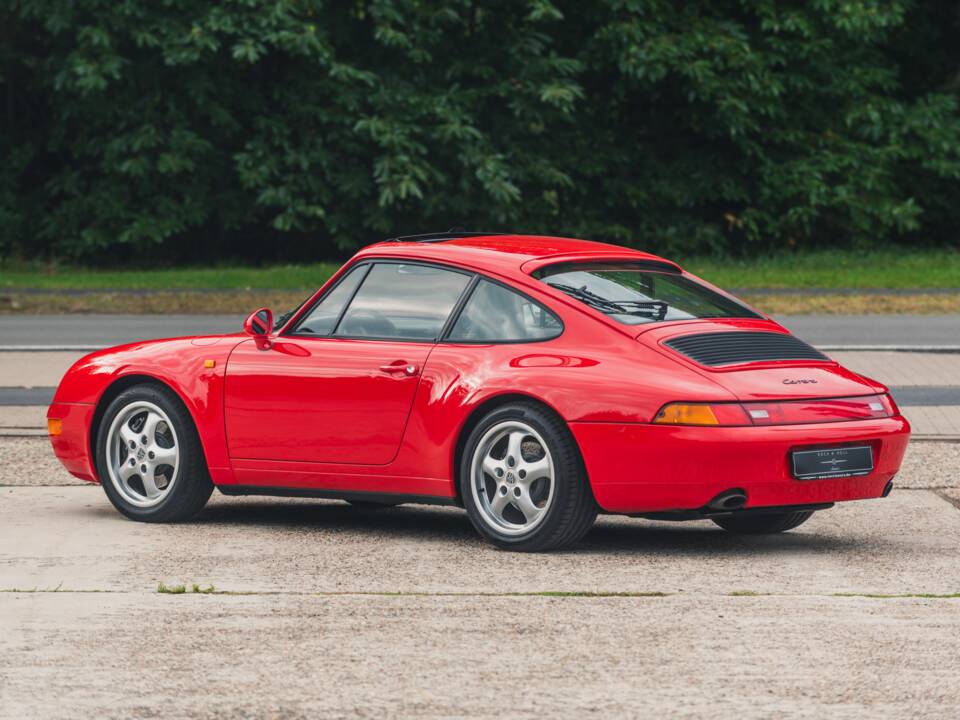 Imagen 6/37 de Porsche 911 Carrera (1995)