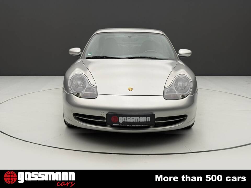 Imagen 8/15 de Porsche 911 Carrera (2001)
