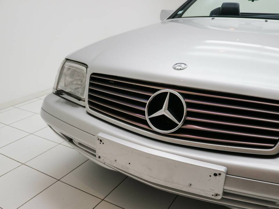 Bild 40/84 von Mercedes-Benz SL 320 (1996)