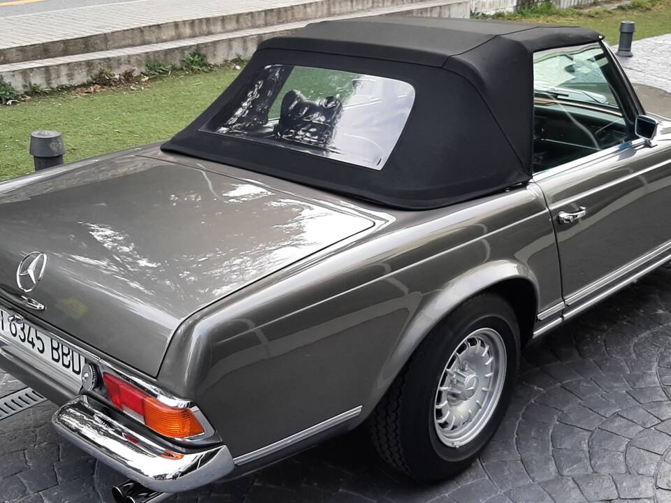 Immagine 12/16 di Mercedes-Benz 280 SL (1970)