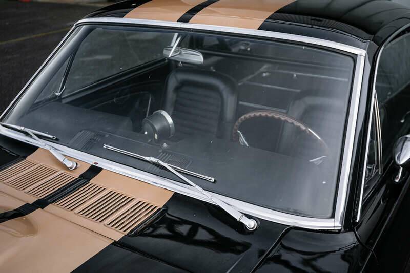 Image 35/38 of Ford Shelby GT 350H (1966)