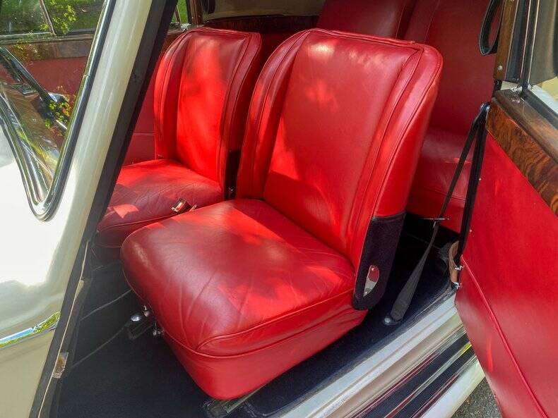 Image 19/50 of Jaguar Mk IV 3,5 Litre (1951)