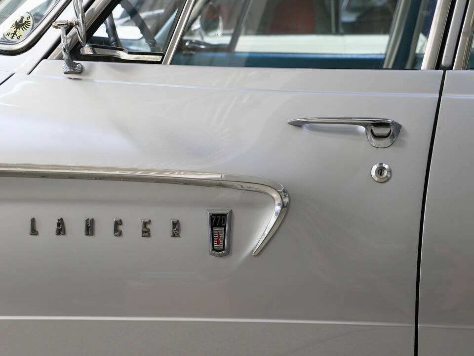 Bild 9/15 von Dodge Lancer Sedan (1961)