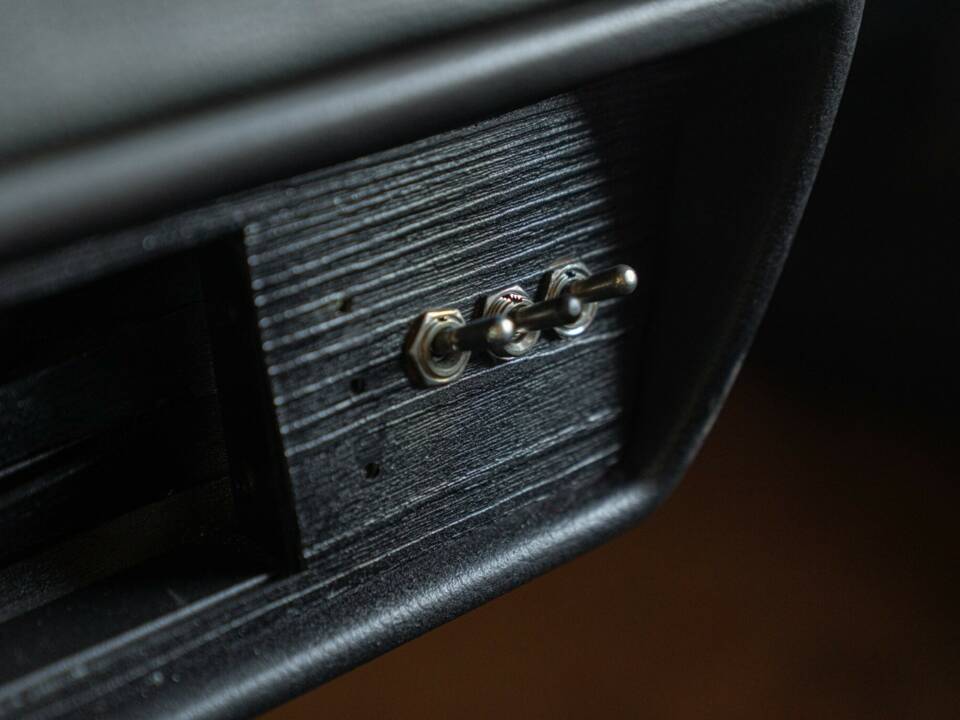 Image 47/50 de Mercedes-Benz 280 GE (SWB) (1981)