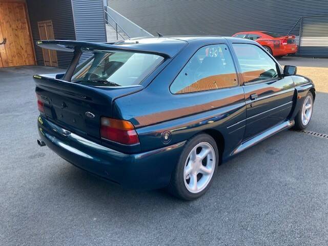 Image 6/21 de Ford Escort RS Cosworth (1993)