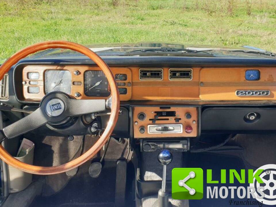 Bild 3/10 von Lancia 2000 (1972)