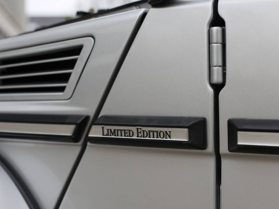 Image 46/64 of Mercedes-Benz G 400 CDI (LWB) (2004)