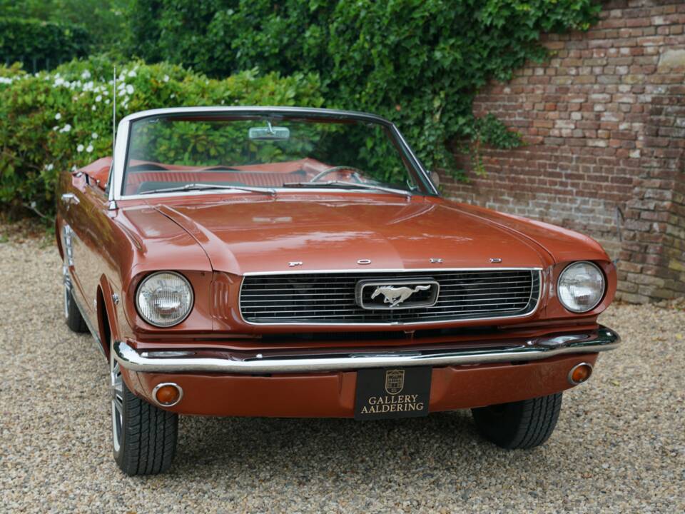 Bild 39/50 von Ford Mustang 289 (1966)