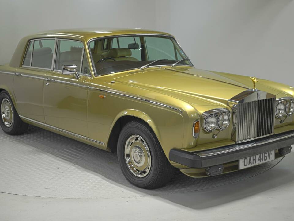 Bild 1/50 von Rolls-Royce Silver Shadow II (1980)