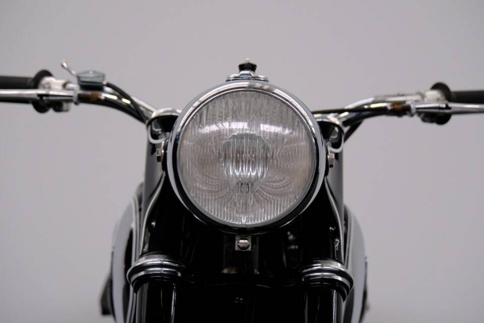 Image 27/86 de DKW RT 175 (1954)