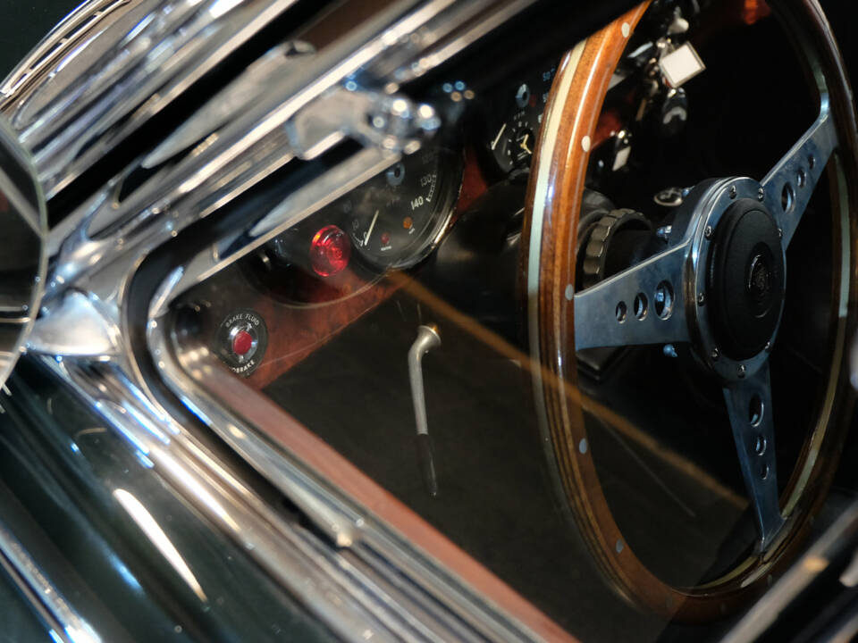 Bild 17/41 von Jaguar Mk II 3.8 (1962)