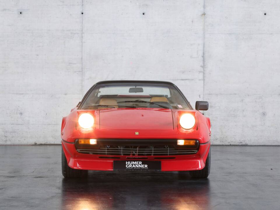 Image 9/50 of Ferrari 308 GTSi (1982)