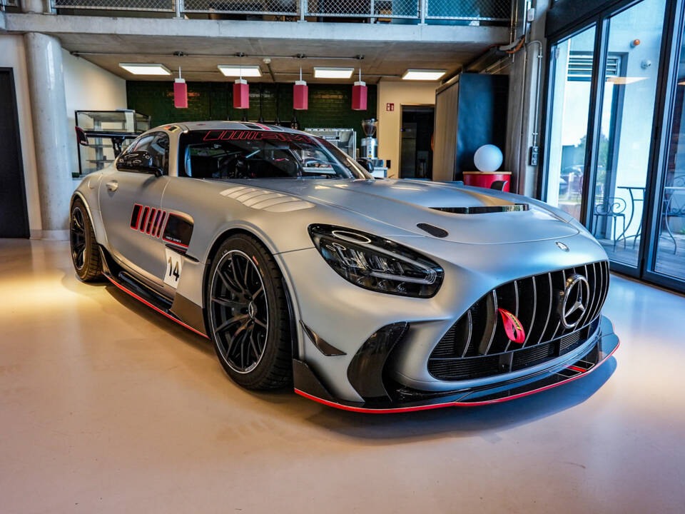 Image 8/52 of Mercedes-AMG GT Track Series (2021)