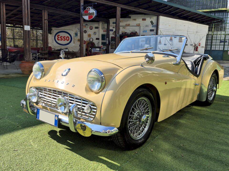 Afbeelding 1/87 van Triumph TR 3A (1960)