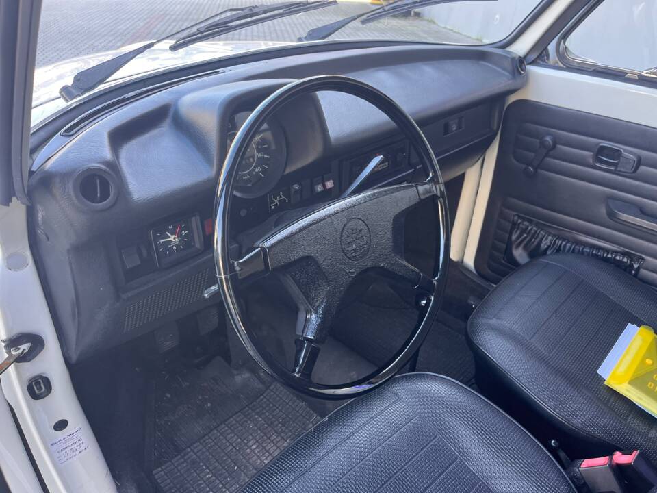Bild 12/23 von Volkswagen Käfer 1303 (1979)
