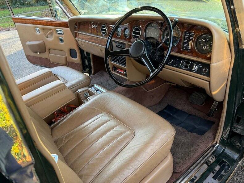 Immagine 15/50 di Rolls-Royce Silver Shadow II (1979)