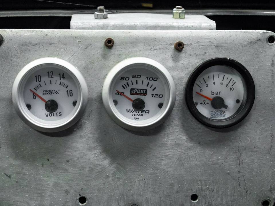 Imagen 20/28 de Mazda MX-5 1.8 (2001)