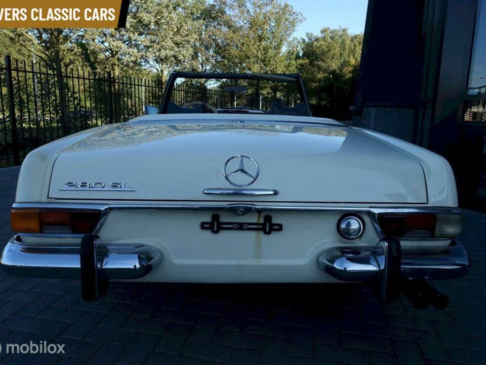Image 8/14 of Mercedes-Benz 280 SL (1970)