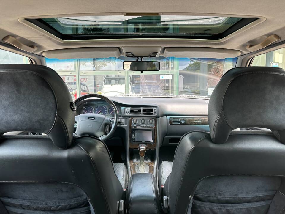 Afbeelding 34/59 van Volvo V70 R AWD (1997)