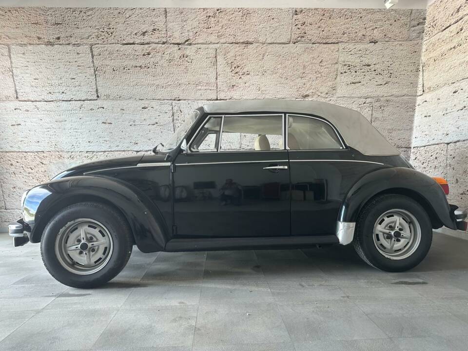 Image 9/28 de Volkswagen Coccinelle 1600 (1977)