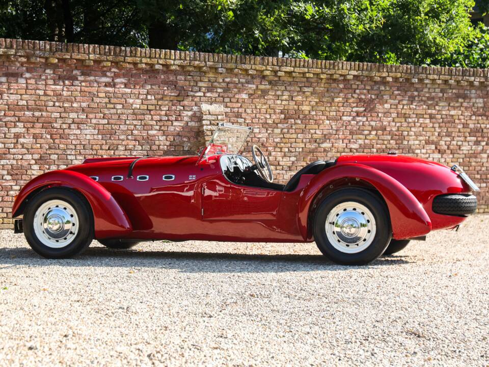 Image 35/50 of Healey Silverstone (1950)