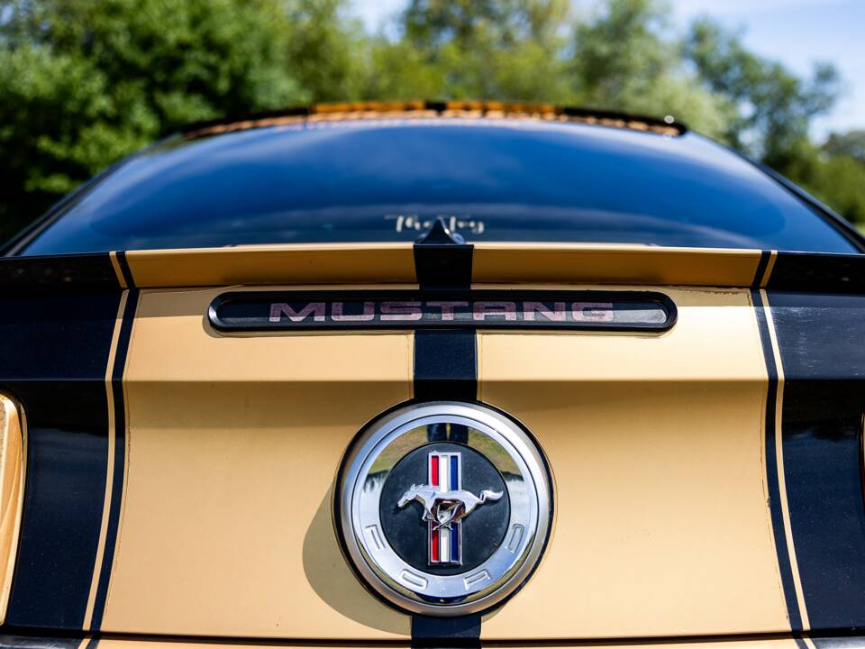 Image 29/50 of Ford Mustang V6 (2009)