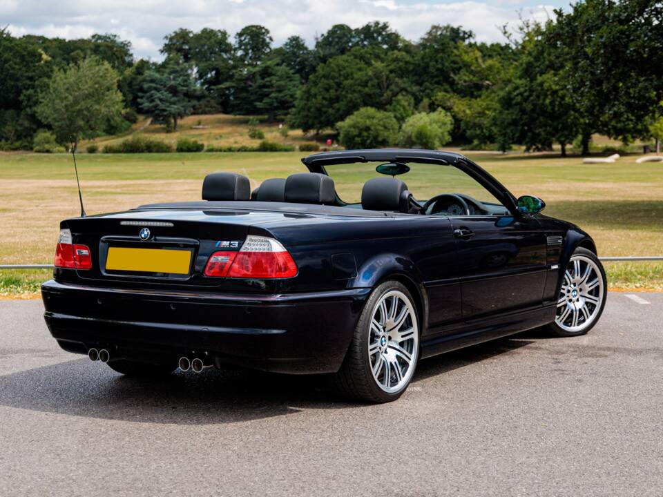 Image 3/38 de BMW M3 (2004)