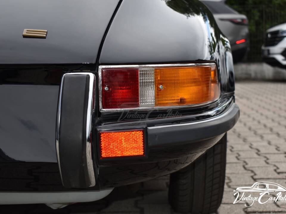 Afbeelding 21/60 van Porsche 911 2.2 T (1970)