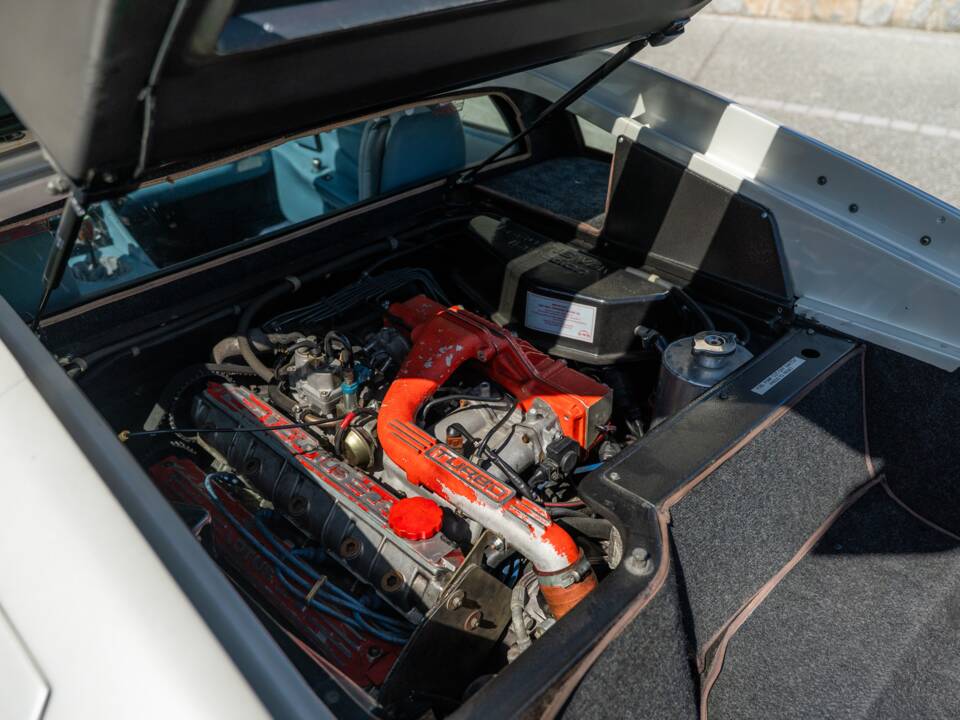 Imagen 7/7 de Lotus Esprit Turbo HC (1988)