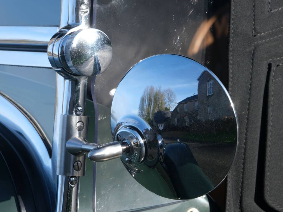 Image 12/37 of Bentley 3 Litre Vanden Plas (1934)