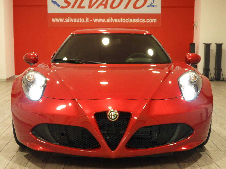 Image 10/15 of Alfa Romeo 4C (2017)