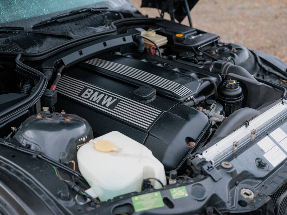 Image 7/50 of BMW Z3 Coupé 2.8 (1999)