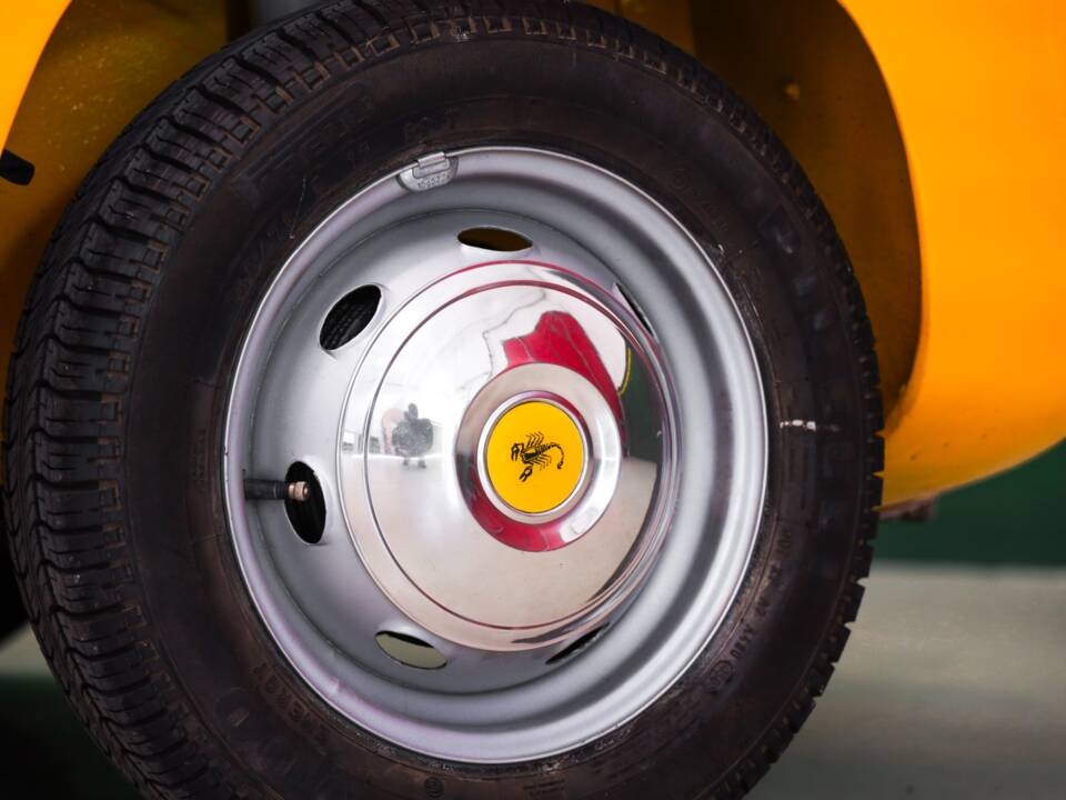 Image 44/79 of Abarth Fiat 750 Zagato (1958)