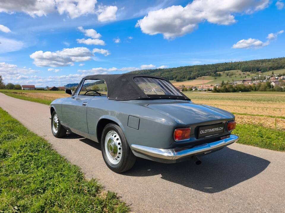 Image 6/28 of Alfa Romeo Giulia 1600 GTC (1966)
