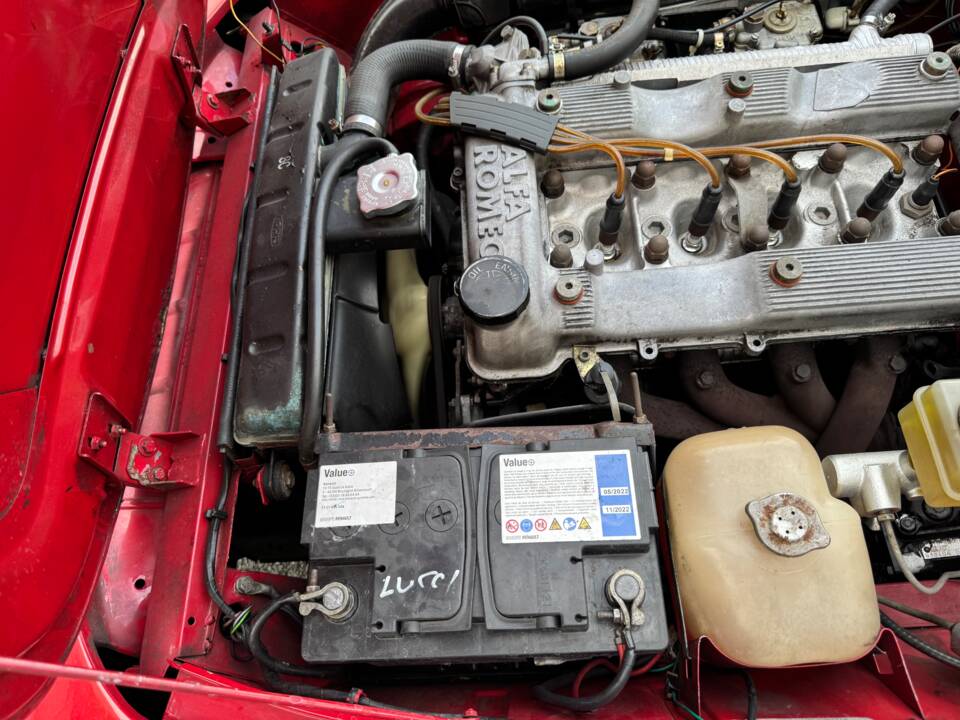 Bild 5/68 von Alfa Romeo 1.6 Spider (1988)
