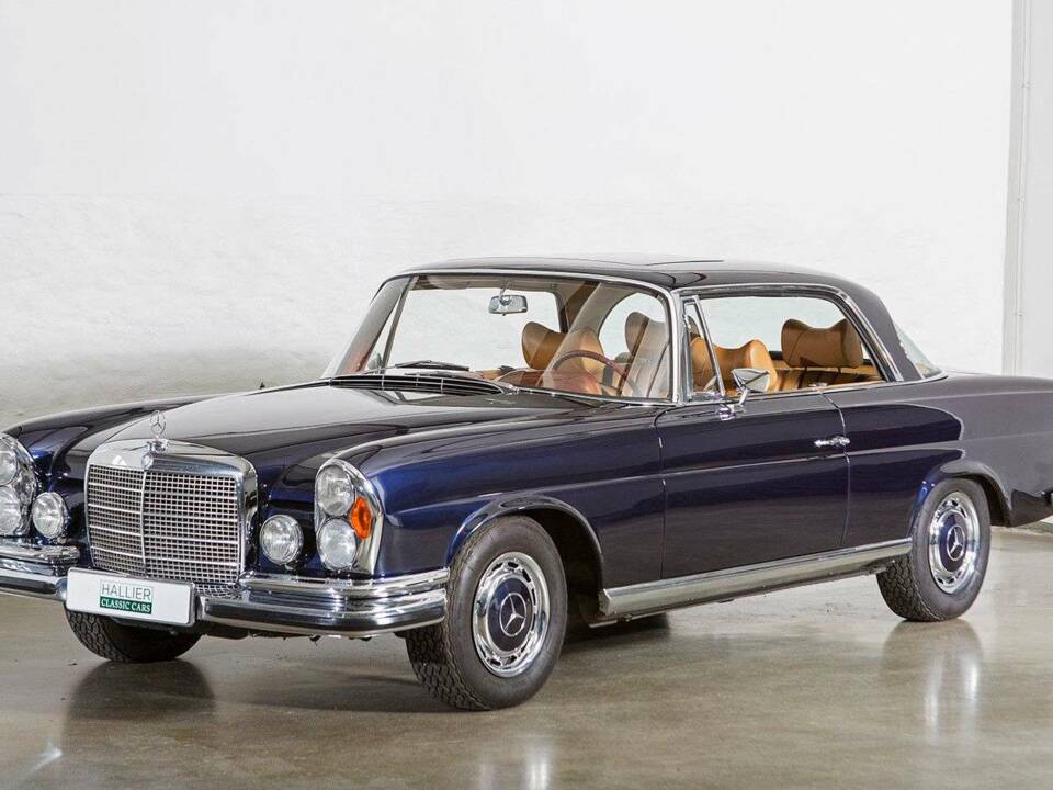 Bild 2/34 von Mercedes-Benz 280 SE 3,5 (1969)