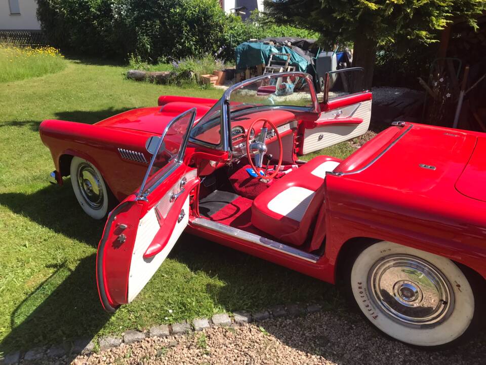 Afbeelding 2/16 van Ford Thunderbird (1955)