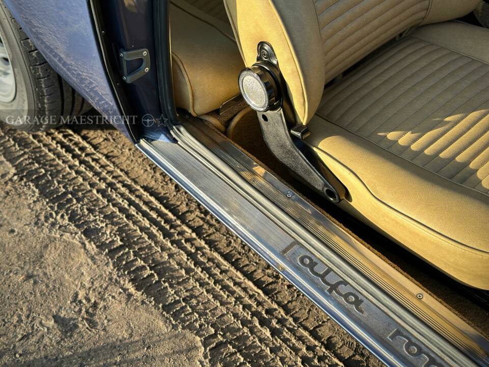 Afbeelding 64/99 van Alfa Romeo 2000 GT Veloce (1973)