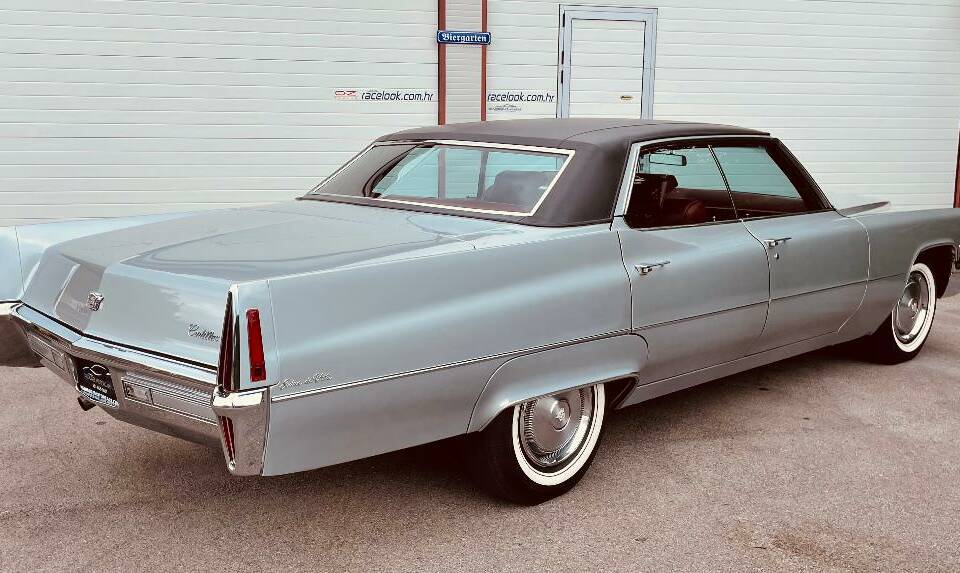 Image 10/51 de Cadillac Sedan DeVille (1970)