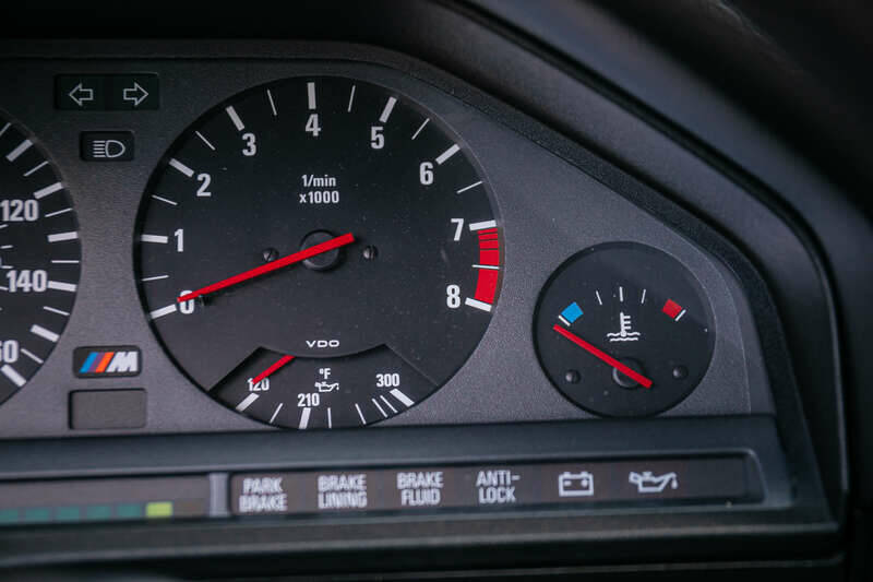 Image 17/31 of BMW M3 (1988)